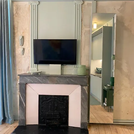 Le Grande Maison Perrier Apartment *